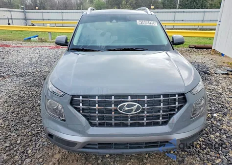 2022 Hyundai Venue Sel from USA, damaged, VIN KMHRC8A32NU151150